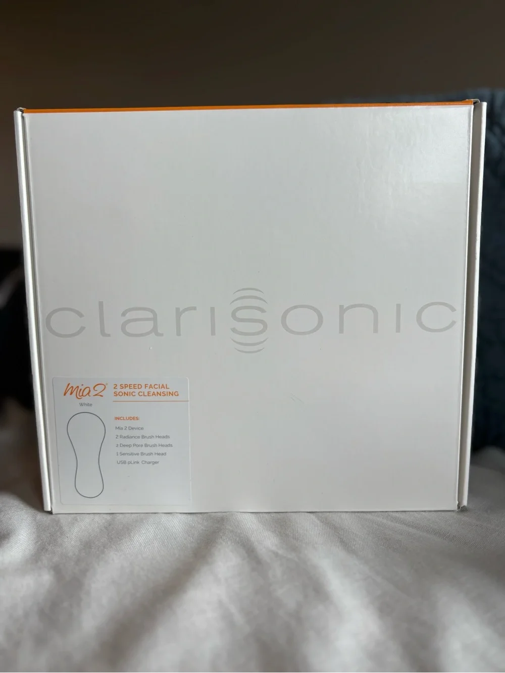 Clarisonic Mia 2 Sonic Facial Cleansing Brush Set White NIB 5 Brush Heads